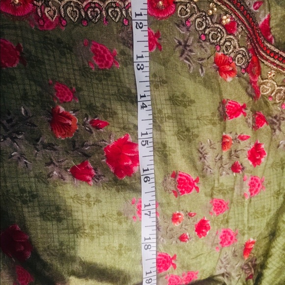Salwar kameez - Picture 7 of 7